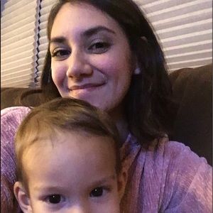 Meet your Posher, Alexandra